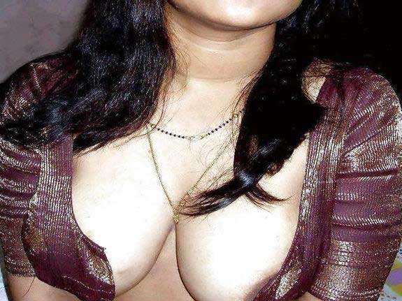 https://pub-5fcdf72a54cd4edbb03ec3edaa415a42.r2.dev/nakedleaks/enjoy_free_pleasure_with_bhabhi's_boobs_photo/0.jpg