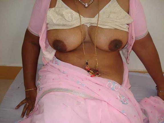 https://pub-5fcdf72a54cd4edbb03ec3edaa415a42.r2.dev/nakedleaks/enjoy_free_pleasure_with_bhabhi's_boobs_photo/6.jpg
