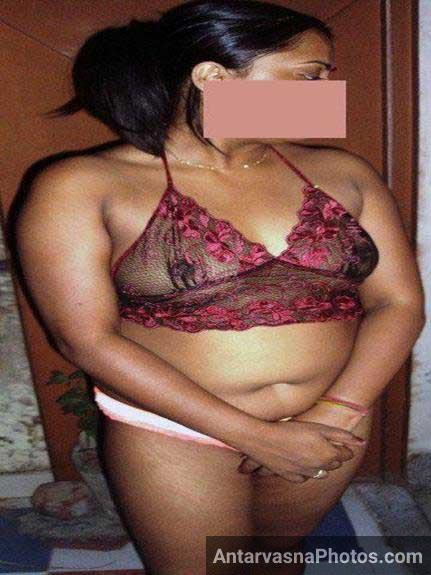 https://pub-5fcdf72a54cd4edbb03ec3edaa415a42.r2.dev/nakedleaks/erotic_images-_pleasing_chachi_by_making_love/6.jpg