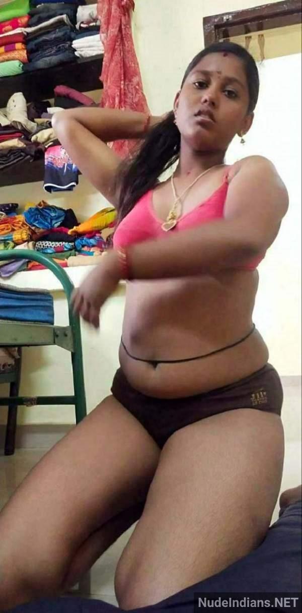 https://pub-5fcdf72a54cd4edbb03ec3edaa415a42.r2.dev/nakedleaks/erotic_images_of_married_south_indian_ladies_and_seductive_bhabhis/45.jpg