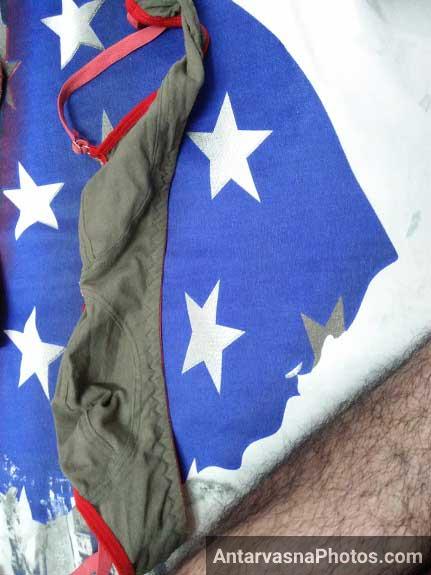 Excited by Mother's Bra, He Got Aroused