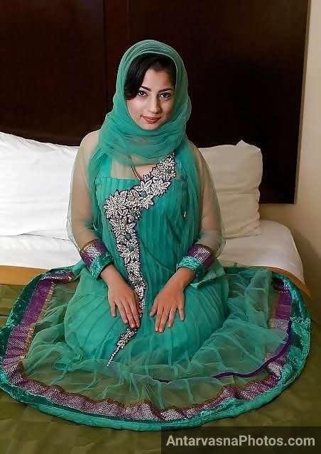 https://pub-5fcdf72a54cd4edbb03ec3edaa415a42.r2.dev/nakedleaks/exclusive_52_nude_images_of_pakistani_adult_star_nadia_ali/21.jpg