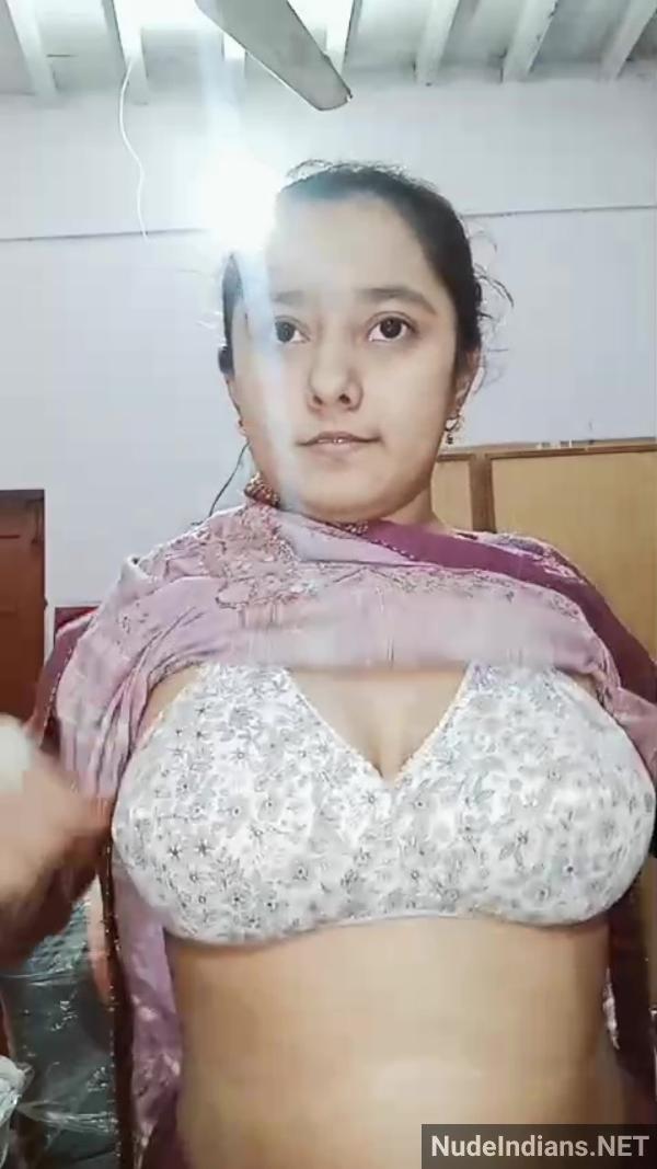 https://pub-5fcdf72a54cd4edbb03ec3edaa415a42.r2.dev/nakedleaks/exhibition_of_naked_paki_muslim_wife_in_solitary_act/0.jpg