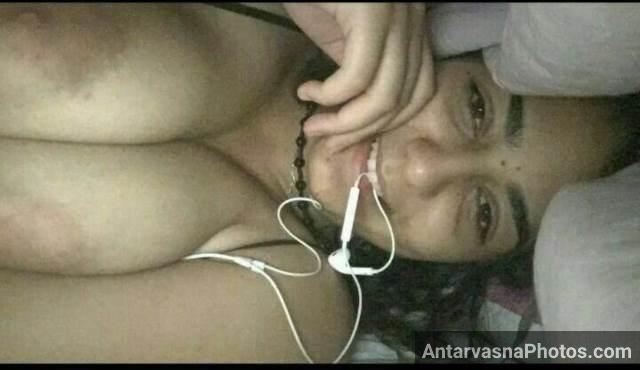 Exotic Indian Girls' Alluring Photos