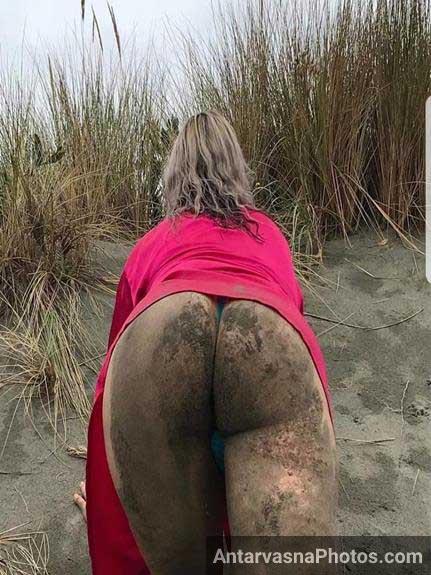 https://pub-5fcdf72a54cd4edbb03ec3edaa415a42.r2.dev/nakedleaks/experiencing_pleasure_in_foreign_waters/9.jpg