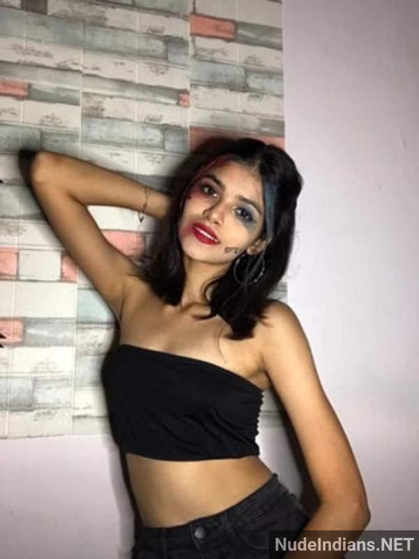 https://pub-5fcdf72a54cd4edbb03ec3edaa415a42.r2.dev/nakedleaks/explicit_display_of_college_girl's_intimate_body_parts/20.jpg