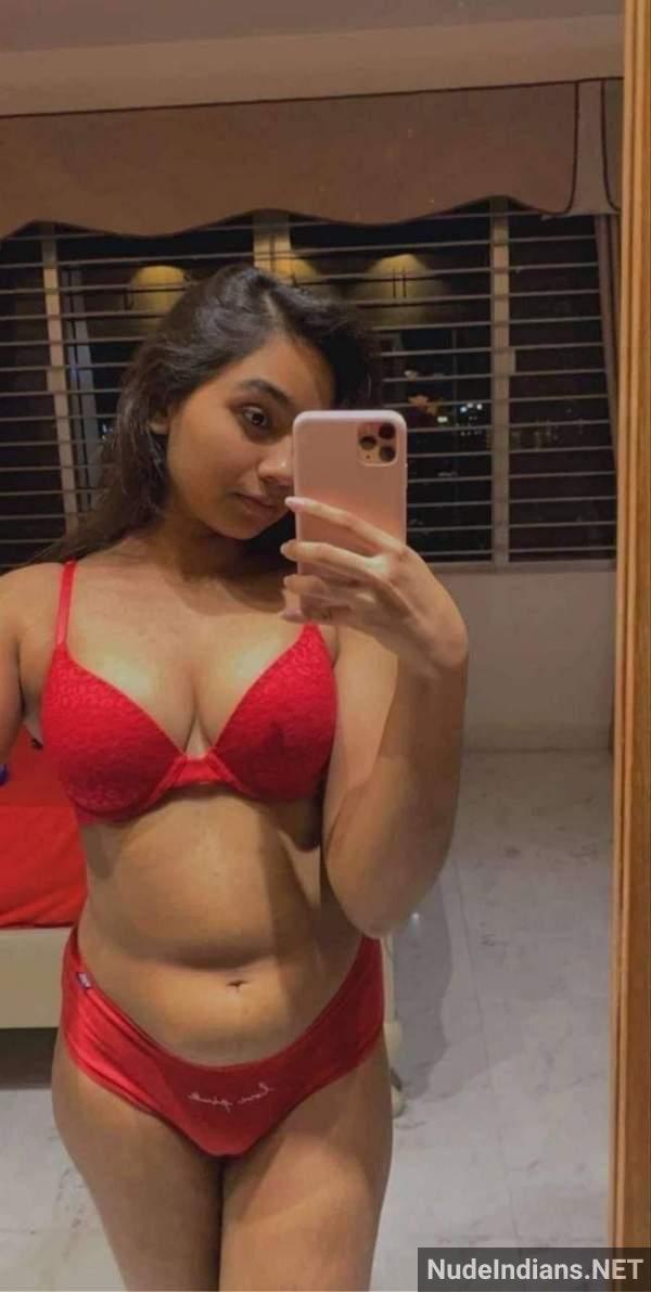 https://pub-5fcdf72a54cd4edbb03ec3edaa415a42.r2.dev/nakedleaks/explicit_display_of_college_girl's_intimate_body_parts/35.jpg