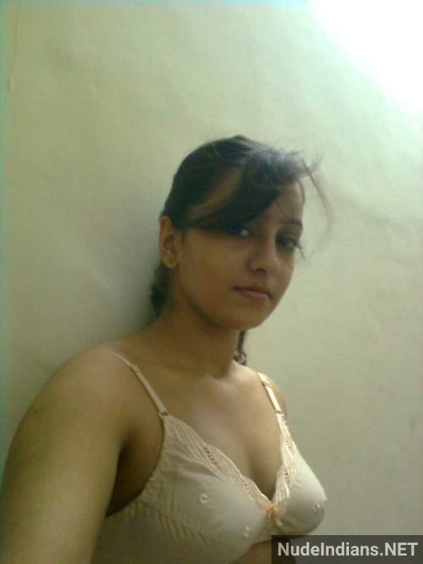 https://pub-5fcdf72a54cd4edbb03ec3edaa415a42.r2.dev/nakedleaks/explicit_display_of_college_girl's_intimate_body_parts/7.jpg