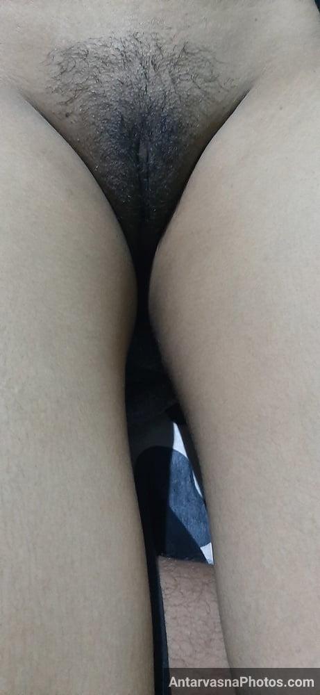 https://pub-5fcdf72a54cd4edbb03ec3edaa415a42.r2.dev/nakedleaks/explicit_photographs_of_indian_wife's_private_parts/4.jpg