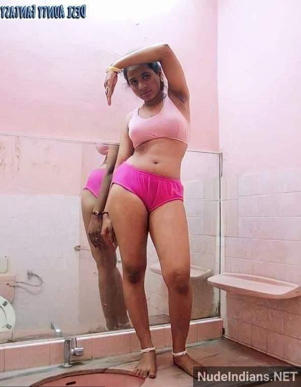 https://pub-5fcdf72a54cd4edbb03ec3edaa415a42.r2.dev/nakedleaks/explicit_tamil_aunty_mulai_and_pundai_images/45.jpg