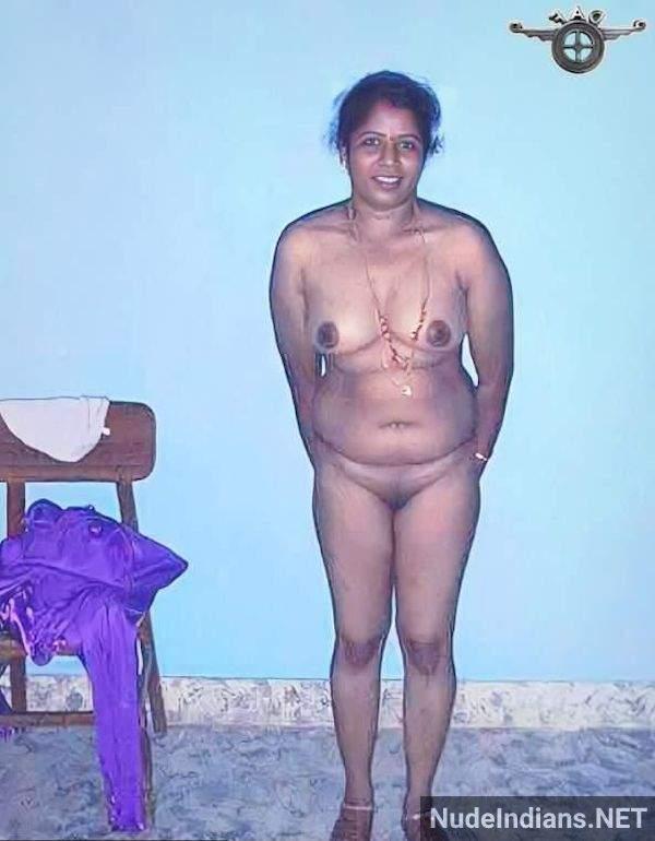 https://pub-5fcdf72a54cd4edbb03ec3edaa415a42.r2.dev/nakedleaks/explicit_tamil_aunty_mulai_and_pundai_images/56.jpg