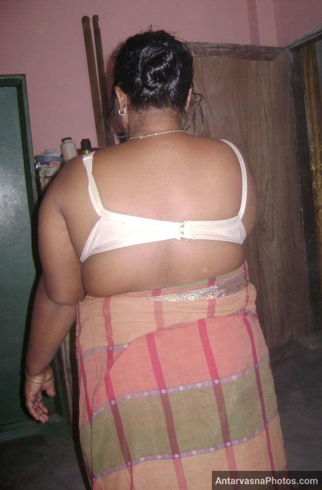 https://pub-5fcdf72a54cd4edbb03ec3edaa415a42.r2.dev/nakedleaks/exploration_of_busty_south_indian_aunt's_sensual_images/16.jpg