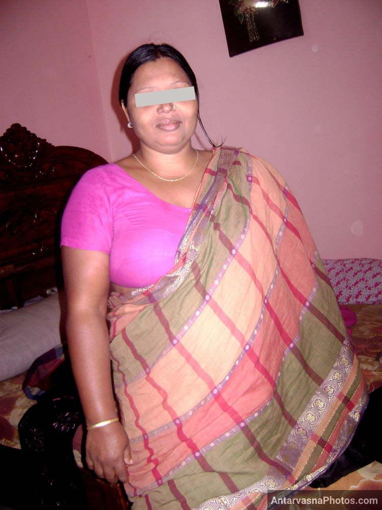 https://pub-5fcdf72a54cd4edbb03ec3edaa415a42.r2.dev/nakedleaks/exploration_of_busty_south_indian_aunt's_sensual_images/22.jpg
