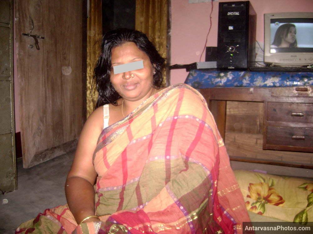 https://pub-5fcdf72a54cd4edbb03ec3edaa415a42.r2.dev/nakedleaks/exploration_of_busty_south_indian_aunt's_sensual_images/39.jpg