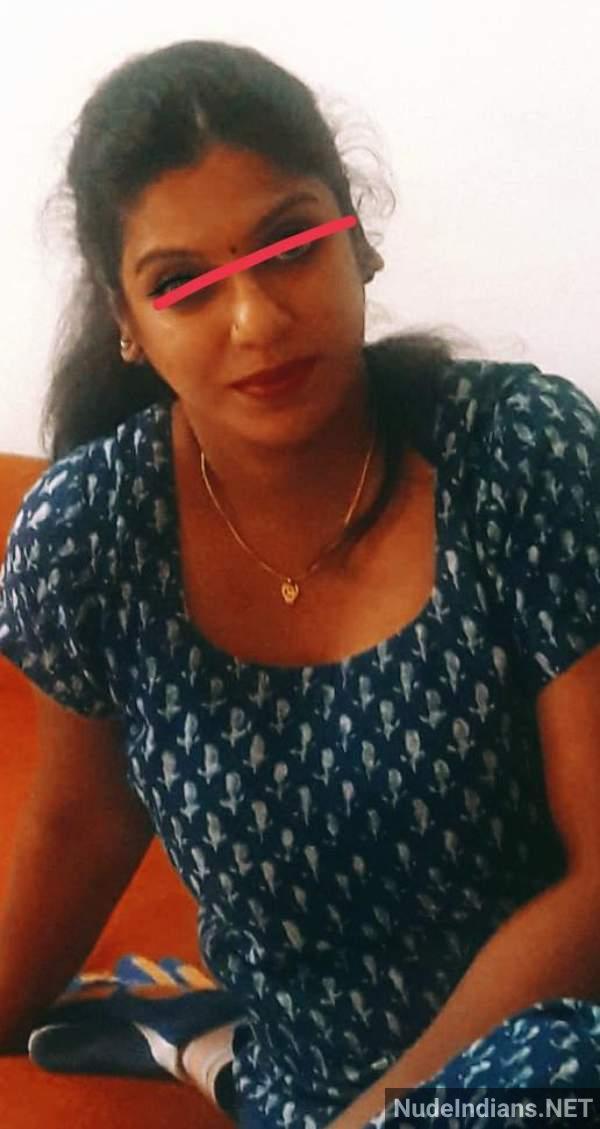 https://pub-5fcdf72a54cd4edbb03ec3edaa415a42.r2.dev/nakedleaks/exploration_of_randi_radhika_bhabhi's_sensual_imagery/32.jpg