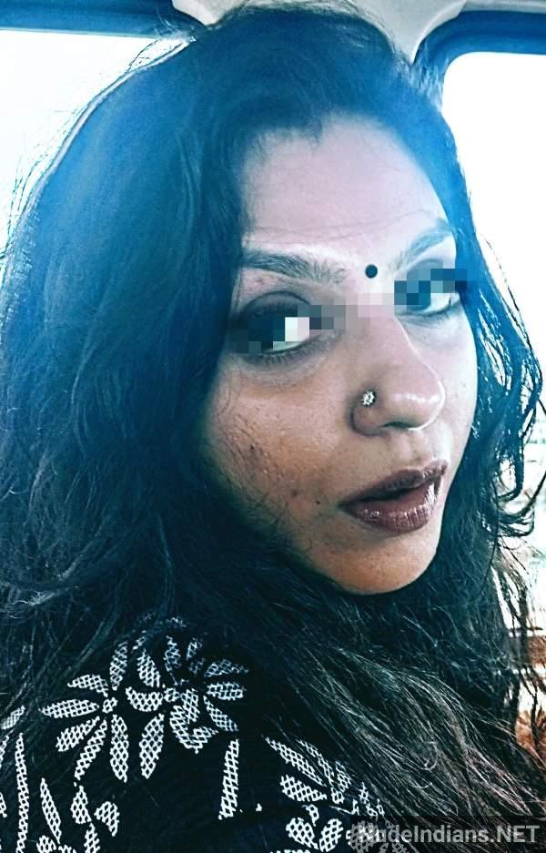 https://pub-5fcdf72a54cd4edbb03ec3edaa415a42.r2.dev/nakedleaks/exploration_of_randi_radhika_bhabhi's_sensual_imagery/47.jpg
