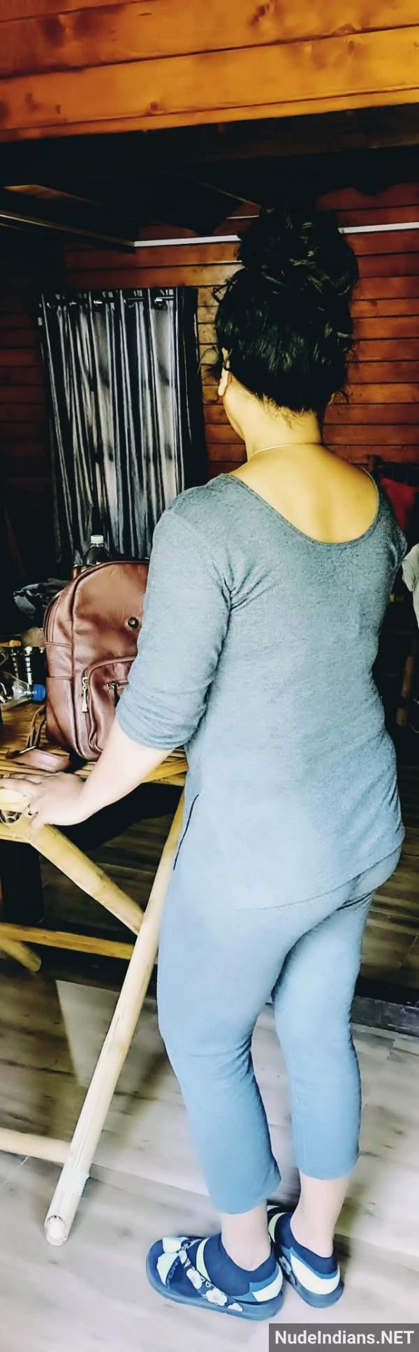 https://pub-5fcdf72a54cd4edbb03ec3edaa415a42.r2.dev/nakedleaks/exploration_of_randi_radhika_bhabhi's_sensual_imagery/53.jpg