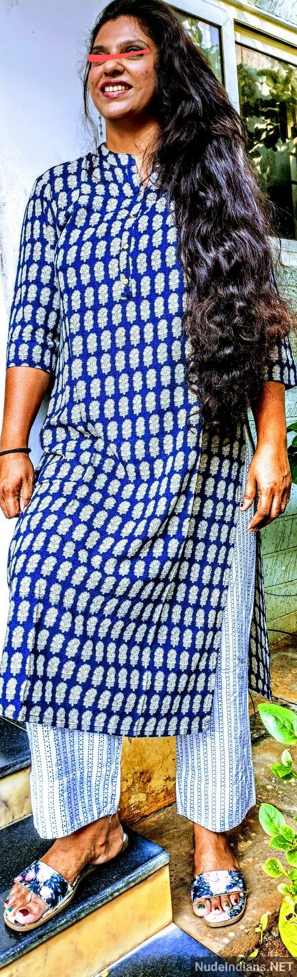 https://pub-5fcdf72a54cd4edbb03ec3edaa415a42.r2.dev/nakedleaks/exploration_of_randi_radhika_bhabhi's_sensual_imagery/59.jpg