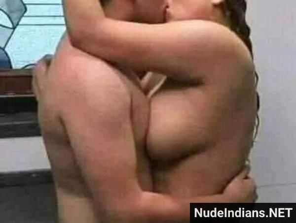 https://pub-5fcdf72a54cd4edbb03ec3edaa415a42.r2.dev/nakedleaks/explore_sensual_desi_couple_photography_in_hindi/35.jpg
