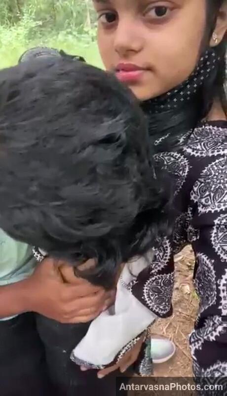 https://pub-5fcdf72a54cd4edbb03ec3edaa415a42.r2.dev/nakedleaks/exploring_desi_muslim_girl's_outdoor_breast_pressing_and_sucking_images/5.jpg