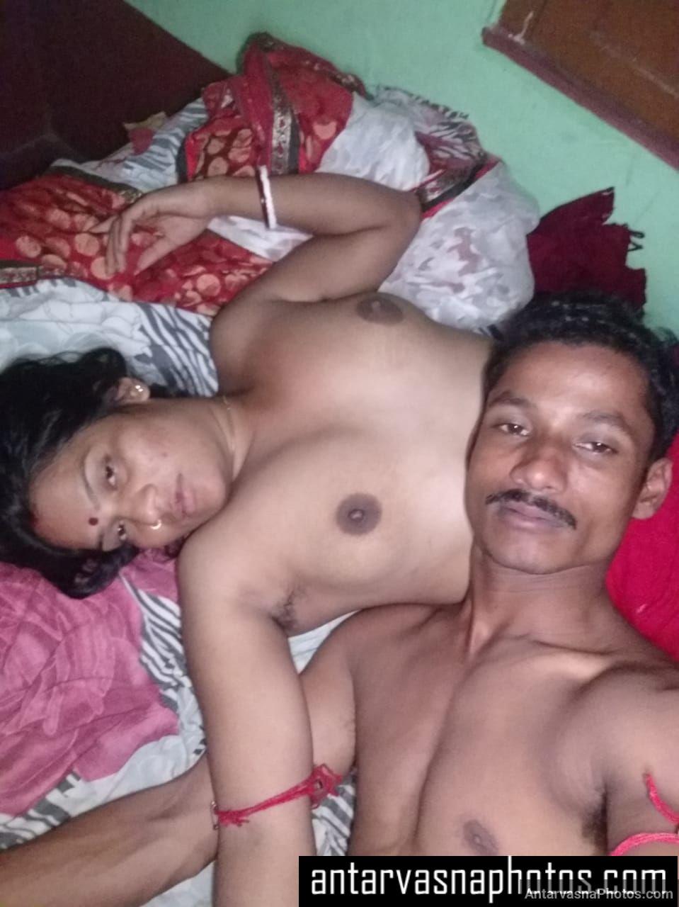 https://pub-5fcdf72a54cd4edbb03ec3edaa415a42.r2.dev/nakedleaks/exploring_indian_village_bhabhi's_intimate_photos/2.jpg
