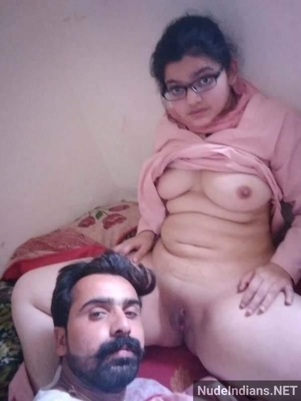 https://pub-5fcdf72a54cd4edbb03ec3edaa415a42.r2.dev/nakedleaks/exploring_intimate_moments_of_desi_nude_couples_in_indian_sex_gallery/18.jpg