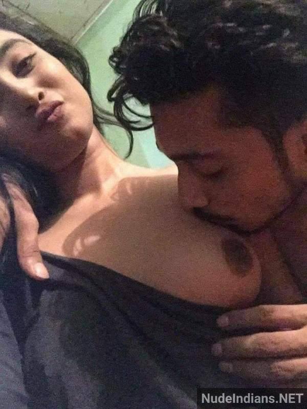 https://pub-5fcdf72a54cd4edbb03ec3edaa415a42.r2.dev/nakedleaks/exploring_intimate_moments_of_desi_nude_couples_in_indian_sex_gallery/38.jpg