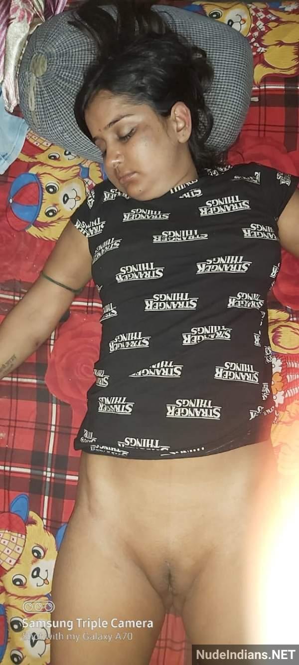 https://pub-5fcdf72a54cd4edbb03ec3edaa415a42.r2.dev/nakedleaks/exploring_intimate_moments_of_desi_nude_couples_in_indian_sex_gallery/49.jpg