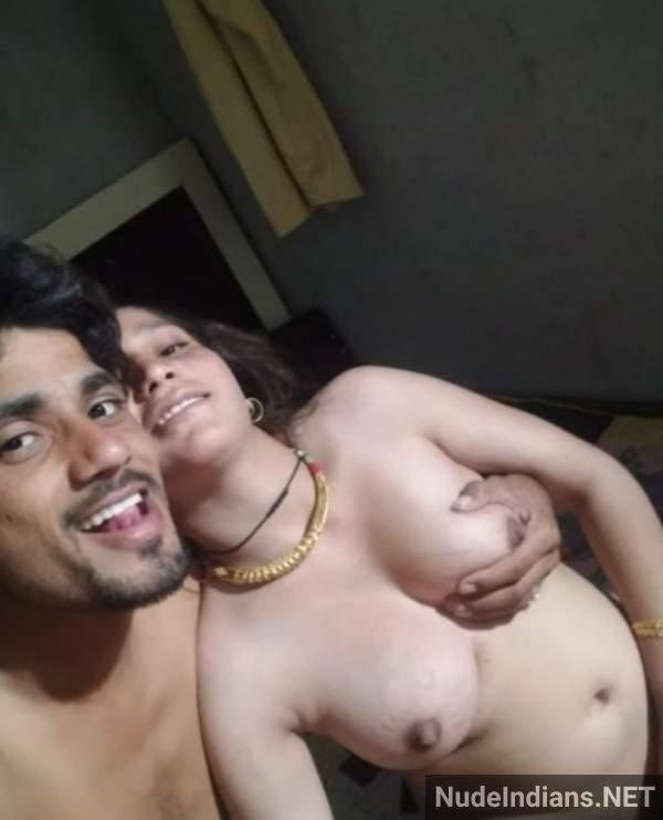 https://pub-5fcdf72a54cd4edbb03ec3edaa415a42.r2.dev/nakedleaks/exploring_intimate_moments_of_desi_nude_couples_in_indian_sex_gallery/6.jpg