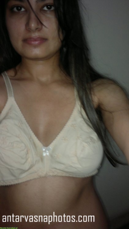 https://pub-5fcdf72a54cd4edbb03ec3edaa415a42.r2.dev/nakedleaks/exploring_komal's_unshaved_private_images/0.jpg