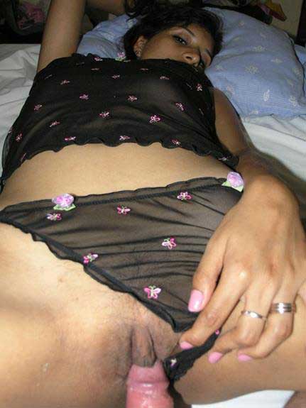 https://pub-5fcdf72a54cd4edbb03ec3edaa415a42.r2.dev/nakedleaks/exploring_pleasure_with_nandini_in_indian_setting/8.jpg