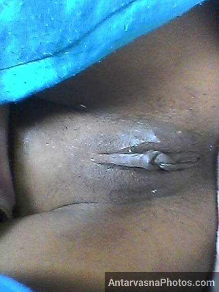 https://pub-5fcdf72a54cd4edbb03ec3edaa415a42.r2.dev/nakedleaks/exploring_sensual_indian_adult_photos_from_bihari_woman/4.jpg