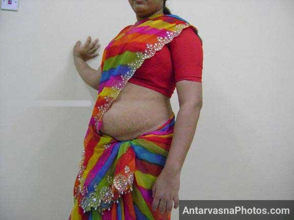 https://pub-5fcdf72a54cd4edbb03ec3edaa415a42.r2.dev/nakedleaks/exploring_the_sensual_side_of_indian_culture/1.jpg