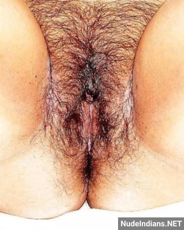https://pub-5fcdf72a54cd4edbb03ec3edaa415a42.r2.dev/nakedleaks/exploring_the_sensual_world_of_desi_nangi_chut_through_masturbation/11.jpg