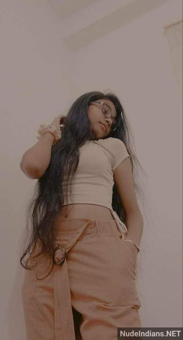 https://pub-5fcdf72a54cd4edbb03ec3edaa415a42.r2.dev/nakedleaks/exposed:_intimate_images_of_kerala_girl_leak_online!/20.jpg