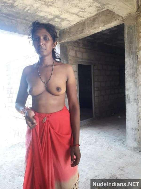 https://pub-5fcdf72a54cd4edbb03ec3edaa415a42.r2.dev/nakedleaks/exposed:_intimate_images_of_kerala_mallu_bhabhi_and_milf_wives/26.jpg