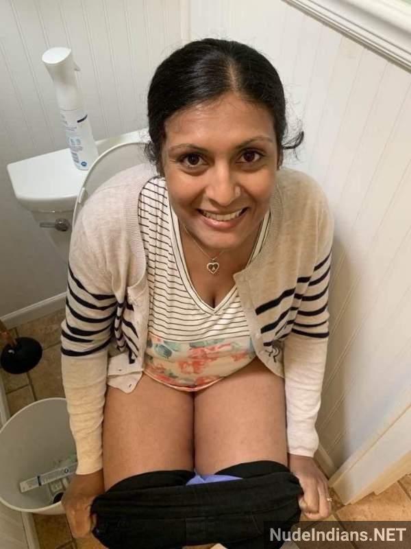 https://pub-5fcdf72a54cd4edbb03ec3edaa415a42.r2.dev/nakedleaks/exposed:_intimate_photos_of_nri_gujarati_wife_tulsi_patel_revealed/39.jpg