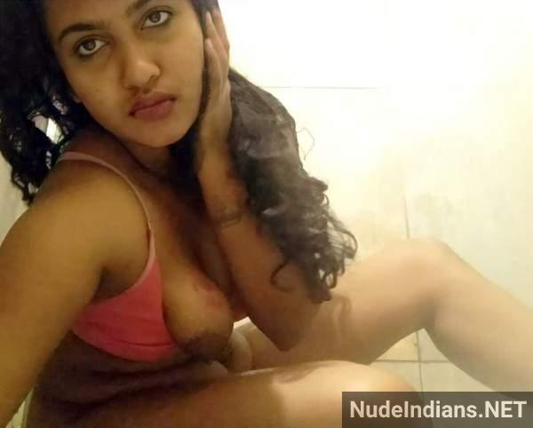 https://pub-5fcdf72a54cd4edbb03ec3edaa415a42.r2.dev/nakedleaks/exposed:_intimate_photos_of_south_indian_tamil_girls_circulating_online/0.jpg