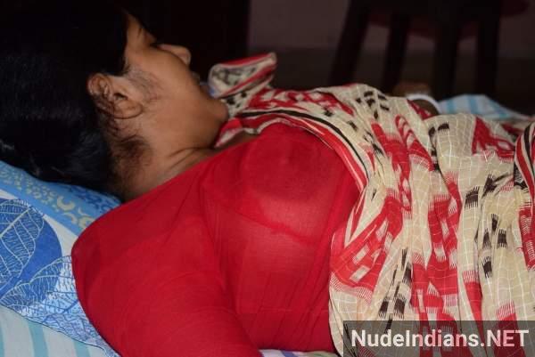 https://pub-5fcdf72a54cd4edbb03ec3edaa415a42.r2.dev/nakedleaks/exposed:_lucknow_bhabhi's_intimate_photos_leaked/81.jpg