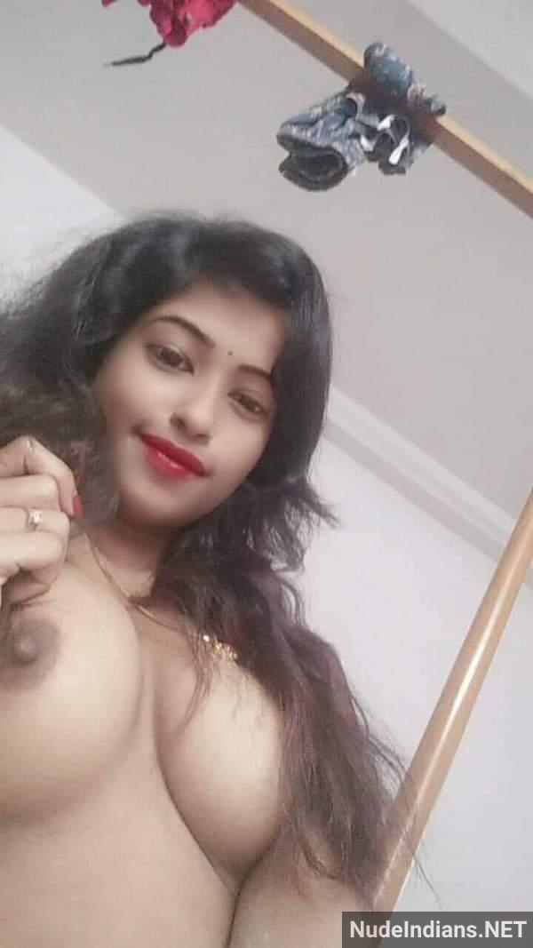 https://pub-5fcdf72a54cd4edbb03ec3edaa415a42.r2.dev/nakedleaks/exposed:_mallu_teen_gf_latika's_intimate_photos_revealed/16.jpg