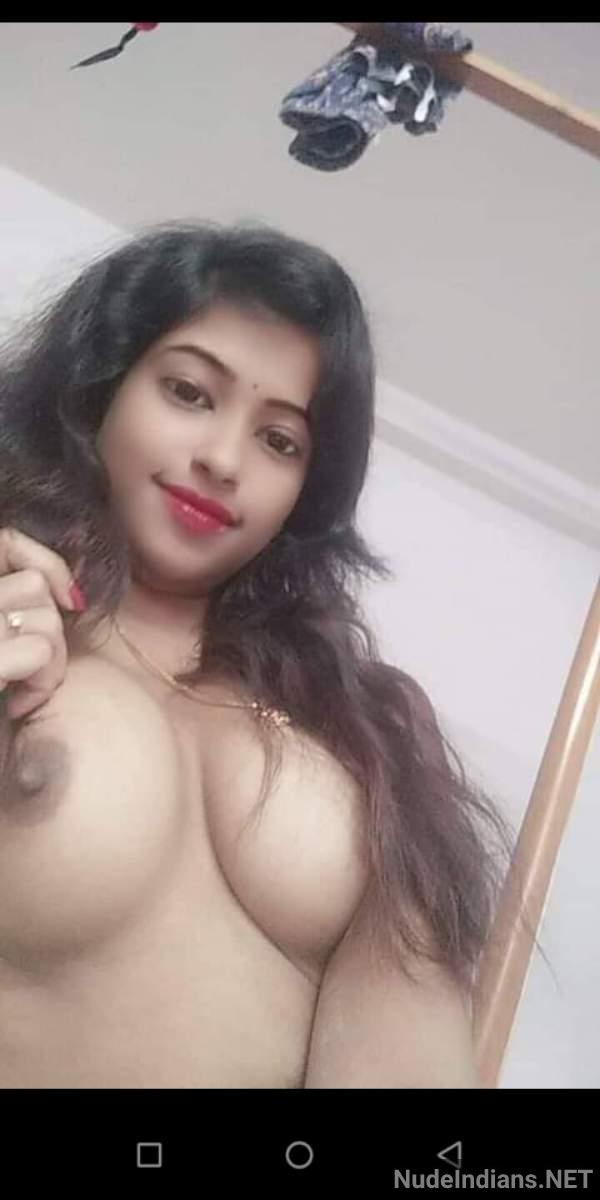 https://pub-5fcdf72a54cd4edbb03ec3edaa415a42.r2.dev/nakedleaks/exposed:_mallu_teen_gf_latika's_intimate_photos_revealed/20.jpg