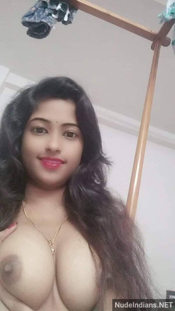 https://pub-5fcdf72a54cd4edbb03ec3edaa415a42.r2.dev/nakedleaks/exposed:_mallu_teen_gf_latika's_intimate_photos_revealed/23.jpg