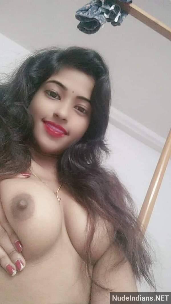 https://pub-5fcdf72a54cd4edbb03ec3edaa415a42.r2.dev/nakedleaks/exposed:_mallu_teen_gf_latika's_intimate_photos_revealed/30.jpg