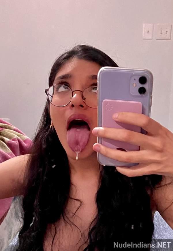 https://pub-5fcdf72a54cd4edbb03ec3edaa415a42.r2.dev/nakedleaks/exposed:_mumbai_bindas_girls'_private_photos_online/18.jpg