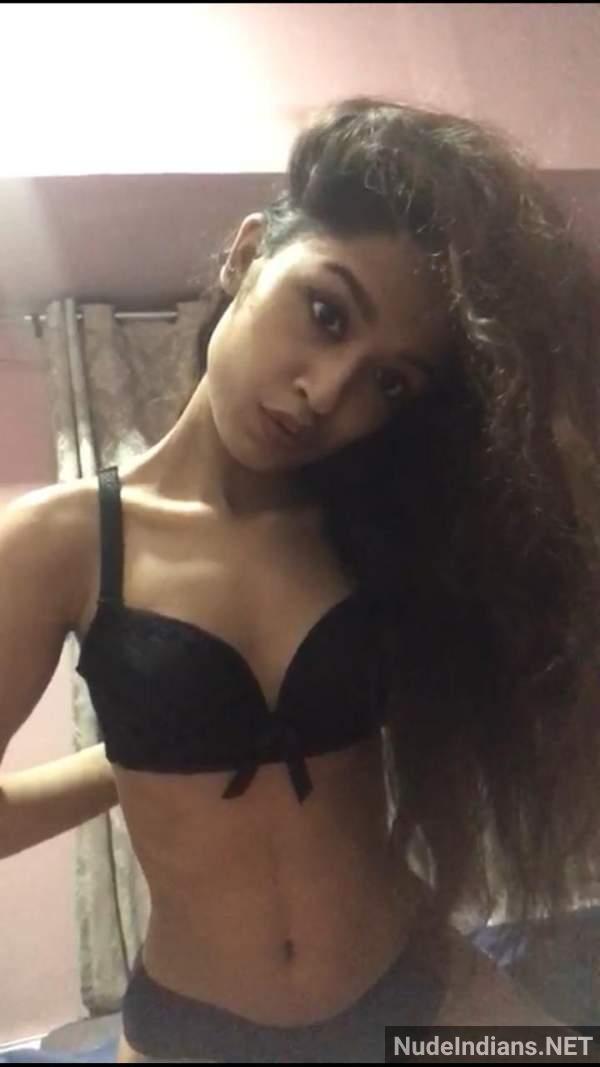 https://pub-5fcdf72a54cd4edbb03ec3edaa415a42.r2.dev/nakedleaks/exposed:_mumbai_bindas_girls'_private_photos_online/8.jpg