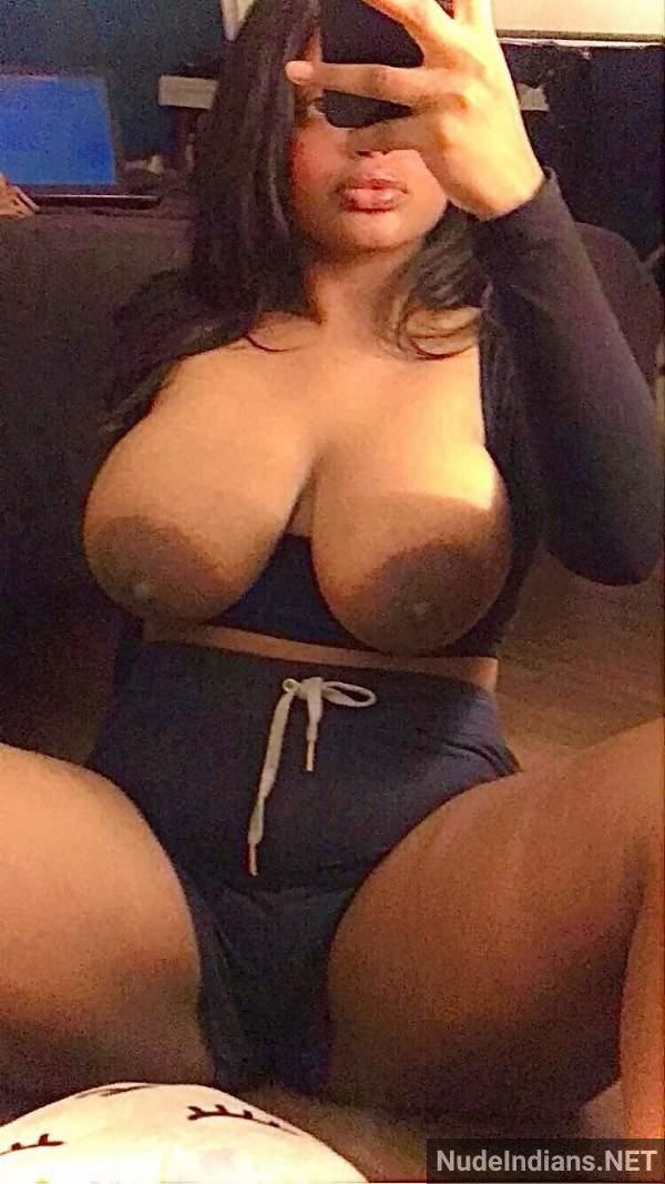 https://pub-5fcdf72a54cd4edbb03ec3edaa415a42.r2.dev/nakedleaks/exposed:_mumbai_girlfriend_manali_reveals_busty_figure_in_lingerie_leak/48.jpg