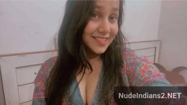https://pub-5fcdf72a54cd4edbb03ec3edaa415a42.r2.dev/nakedleaks/exposed:_poonam_jha's_scandalous_iphone_selfies/0.jpg
