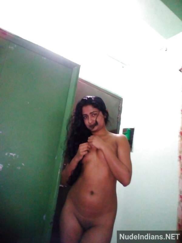 https://pub-5fcdf72a54cd4edbb03ec3edaa415a42.r2.dev/nakedleaks/exposed:_private_photos_of_malayali_women_revealed/14.jpg