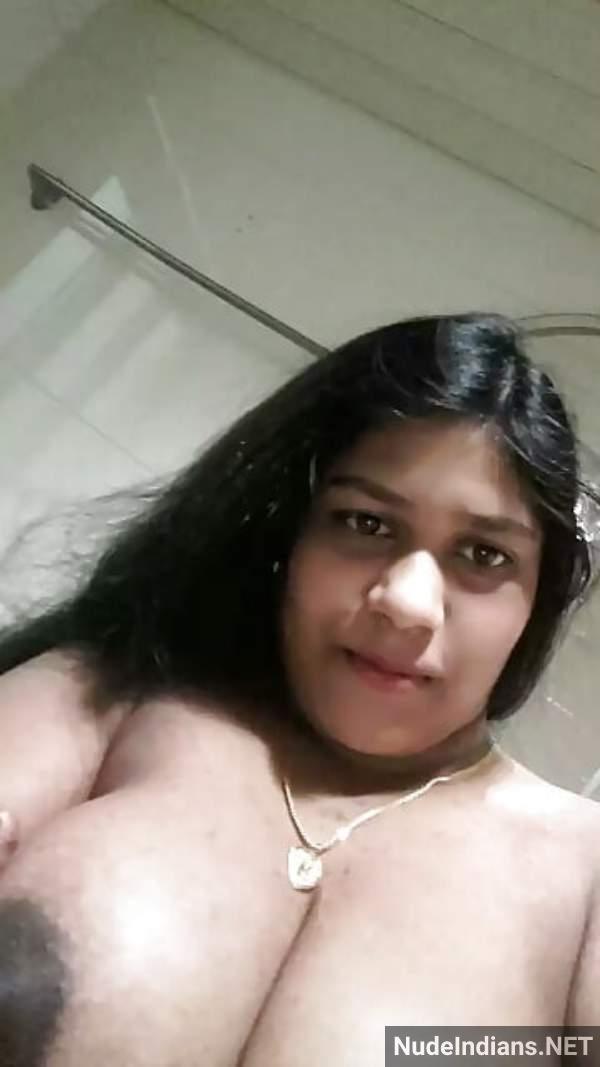 https://pub-5fcdf72a54cd4edbb03ec3edaa415a42.r2.dev/nakedleaks/exposed:_private_photos_of_malayali_women_revealed/35.jpg