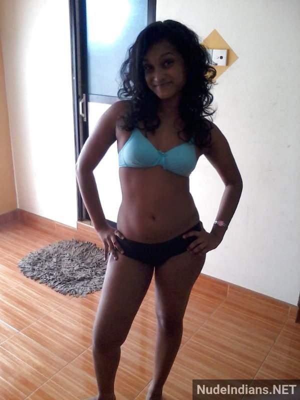 https://pub-5fcdf72a54cd4edbb03ec3edaa415a42.r2.dev/nakedleaks/exposed:_private_photos_of_malayali_women_revealed/58.jpg